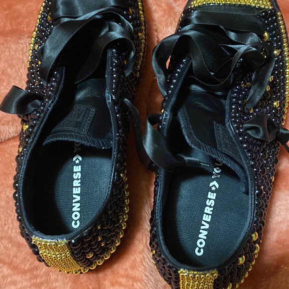 Customized Converse - Picture 5 of 6